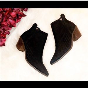 LUCKY BRAND Loria Perforated Suede Ankle Booties
